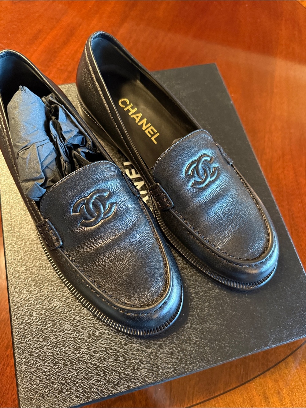 Chanel 26 C CC black Lambskin loafer moccasins 37.5 G46977 B22752 94305